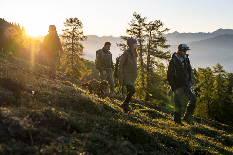 Wanderung zu den Strudeltöpfen auf der Alp Mora bei Trin