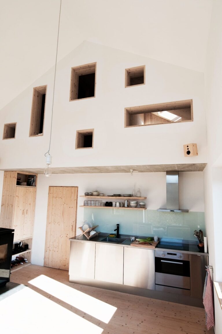 Das Konzeptferienhaus mit Garten in Trin